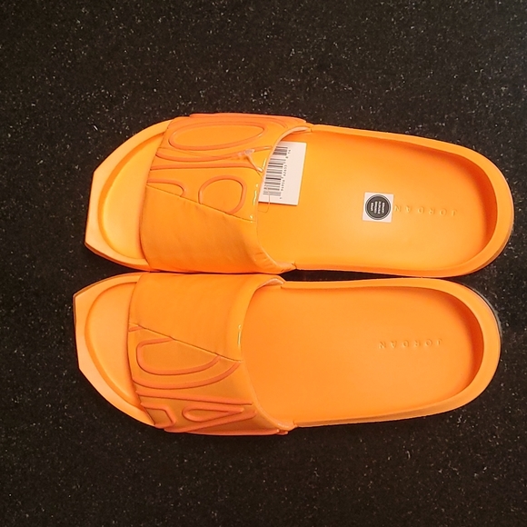 Jordan NOLA Slide - Picture 5 of 6